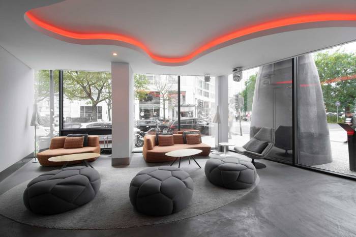 The Evolution of Hotels Canada : A Comprehensive Guide